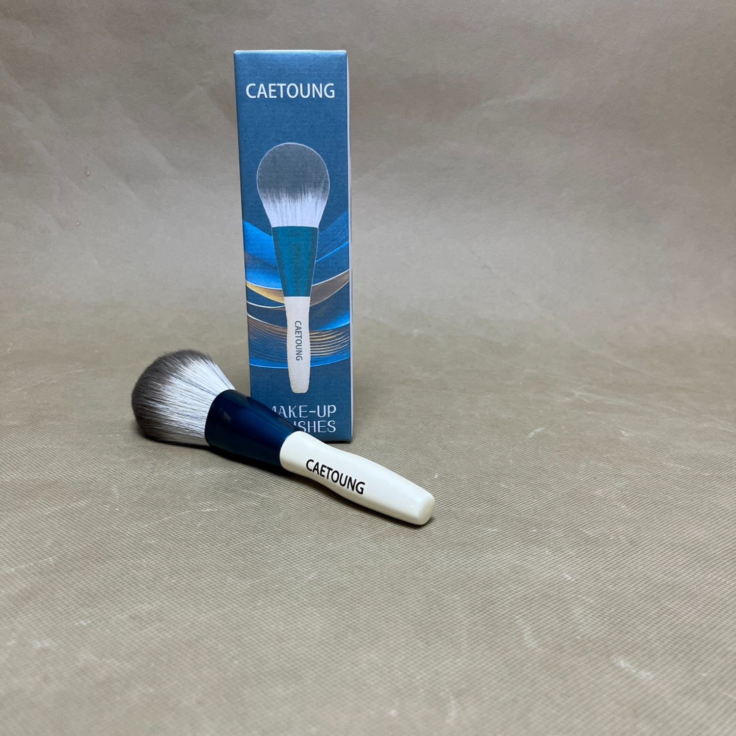 CAETOUNG make-up brushes ,Large Shaped Makeup Brush For Pressed & Loose Powder, Bronzer