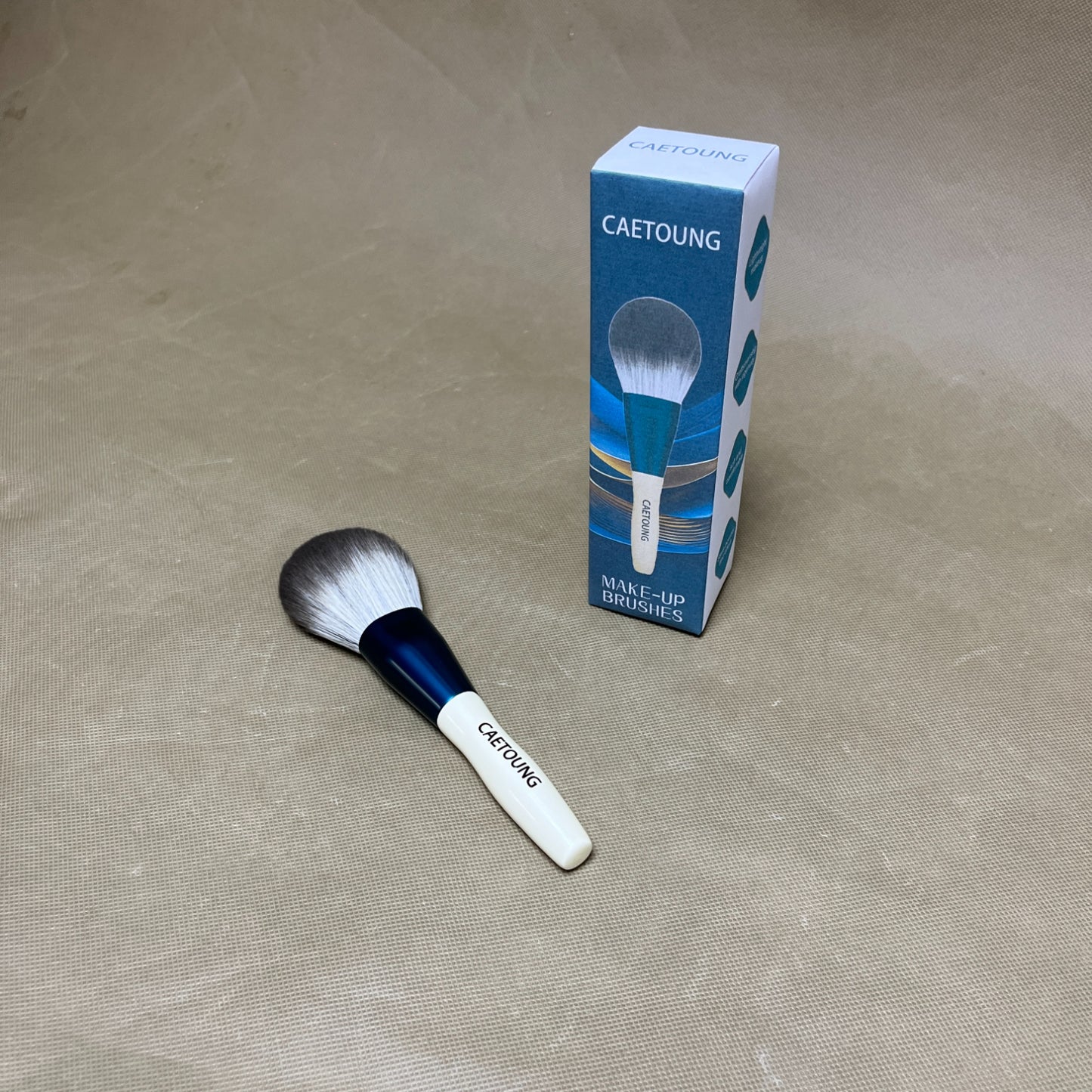 CAETOUNG   make-up brushes ,Large Shaped Makeup Brush For Pressed & Loose Powder, Bronzer