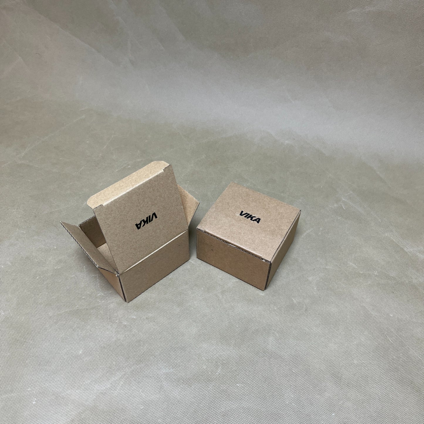 VIKA   Corrugated cardboard boxes , Brown Corrugated Cardboard Box for Mailing, Packaging, Small Business