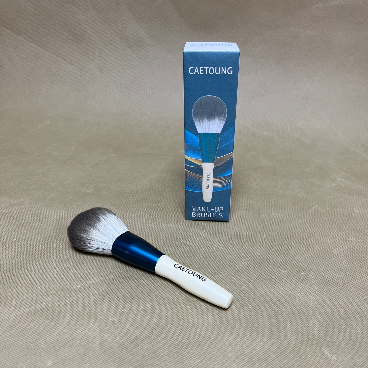 CAETOUNG   make-up brushes ,Large Shaped Makeup Brush For Pressed & Loose Powder, Bronzer