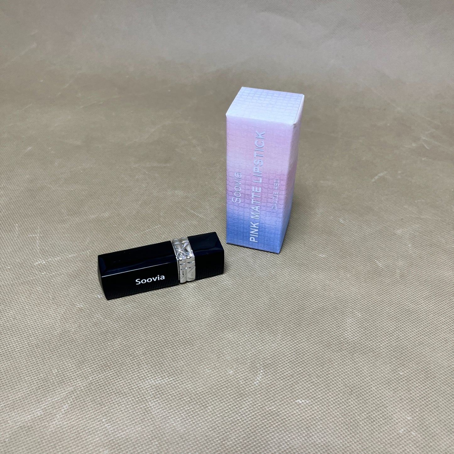 Soovia   Cosmetics, Smudge-Resistant & Luminous Finish ,Up To 18HR Comfort