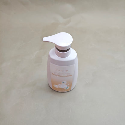 NEOCIFIC  Shampoos ,Anti-Dandruff Ginger Shampoo , Natural Organic Formula to Improve Scalp Environment