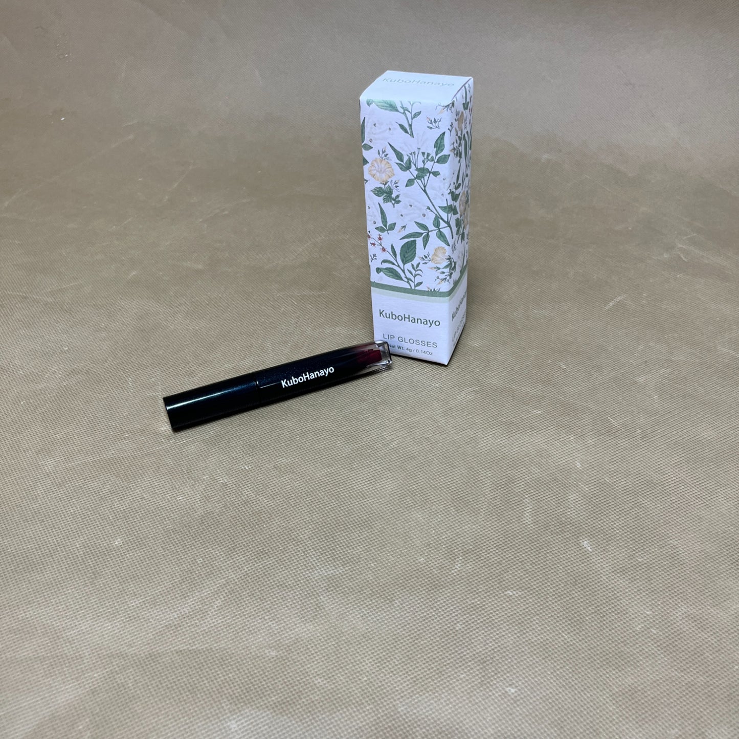 KuboHanayo  Make-up, Pout Lip Oil, Nourishing Tinted Lip Oil, High Shine, Non-Sticky Finish, Vegan & Cruelty-Free, Red