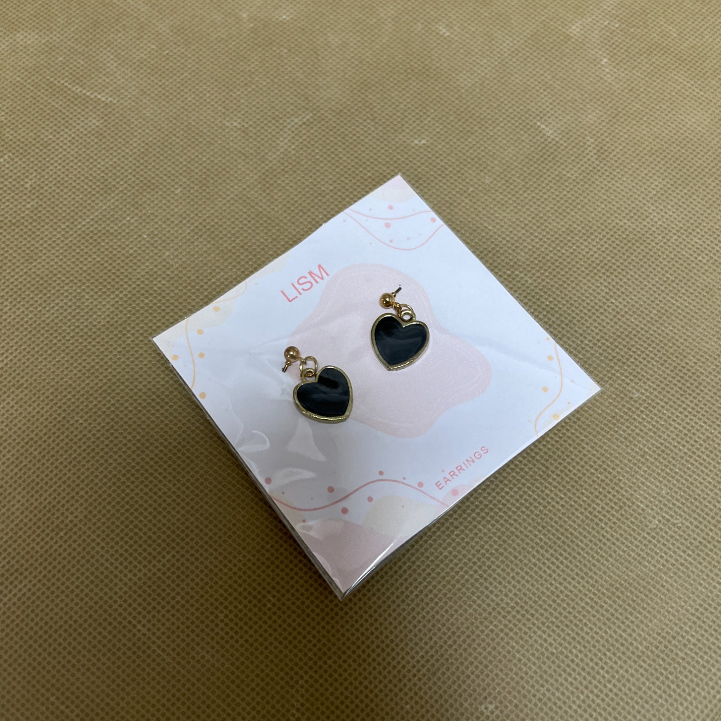 LISM  Earrings, Black Heart Hoop Earrings for Women Teens Love Heart Hoop Earrings