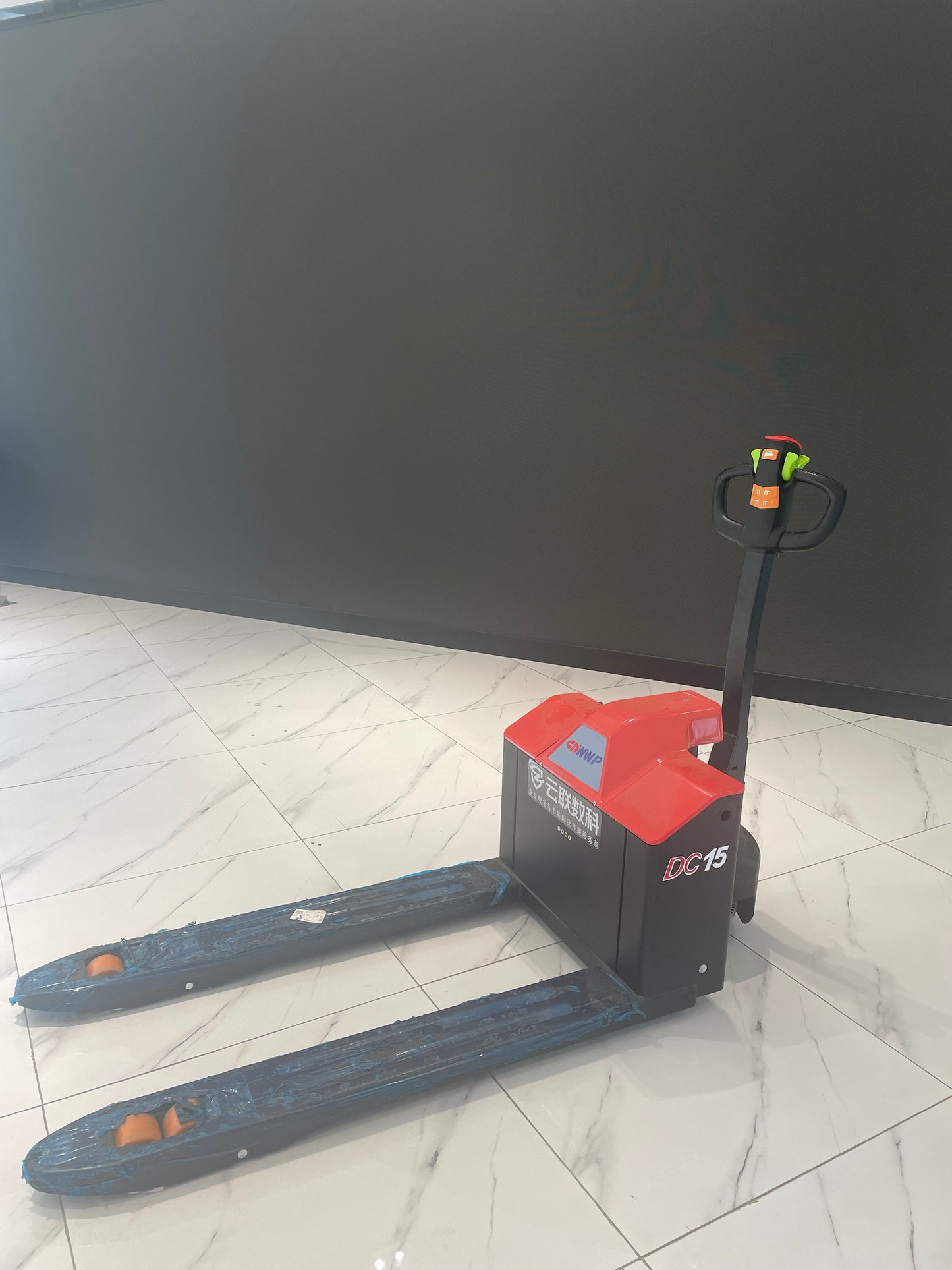 CDWWP Fork lift trucks ,Full Electric Pallet Jack Truck,for Factory, Warehouse, Supermarket, Multi-Function Handle