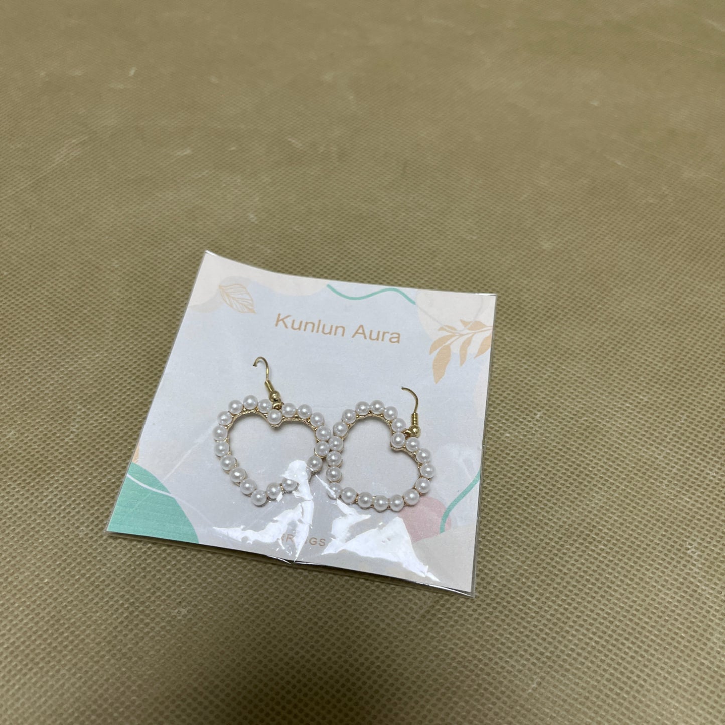 Kunlun Aura   earrings，Pearl Heart Earrings Dangle for Women ,Bridal Birthday Party Favor Decor Accessories