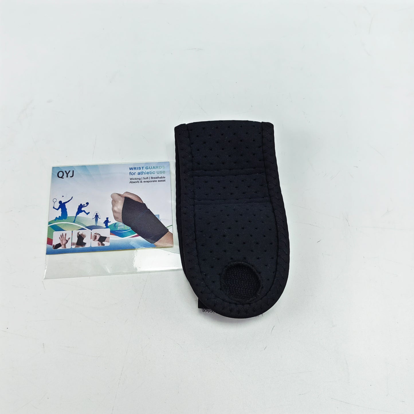 QYJ Wrist guards for athletic use, Adjustable Wrist Wrap for Men and Women,Carpal Tunnel Compression Wrist Brace,for Sports Protecting