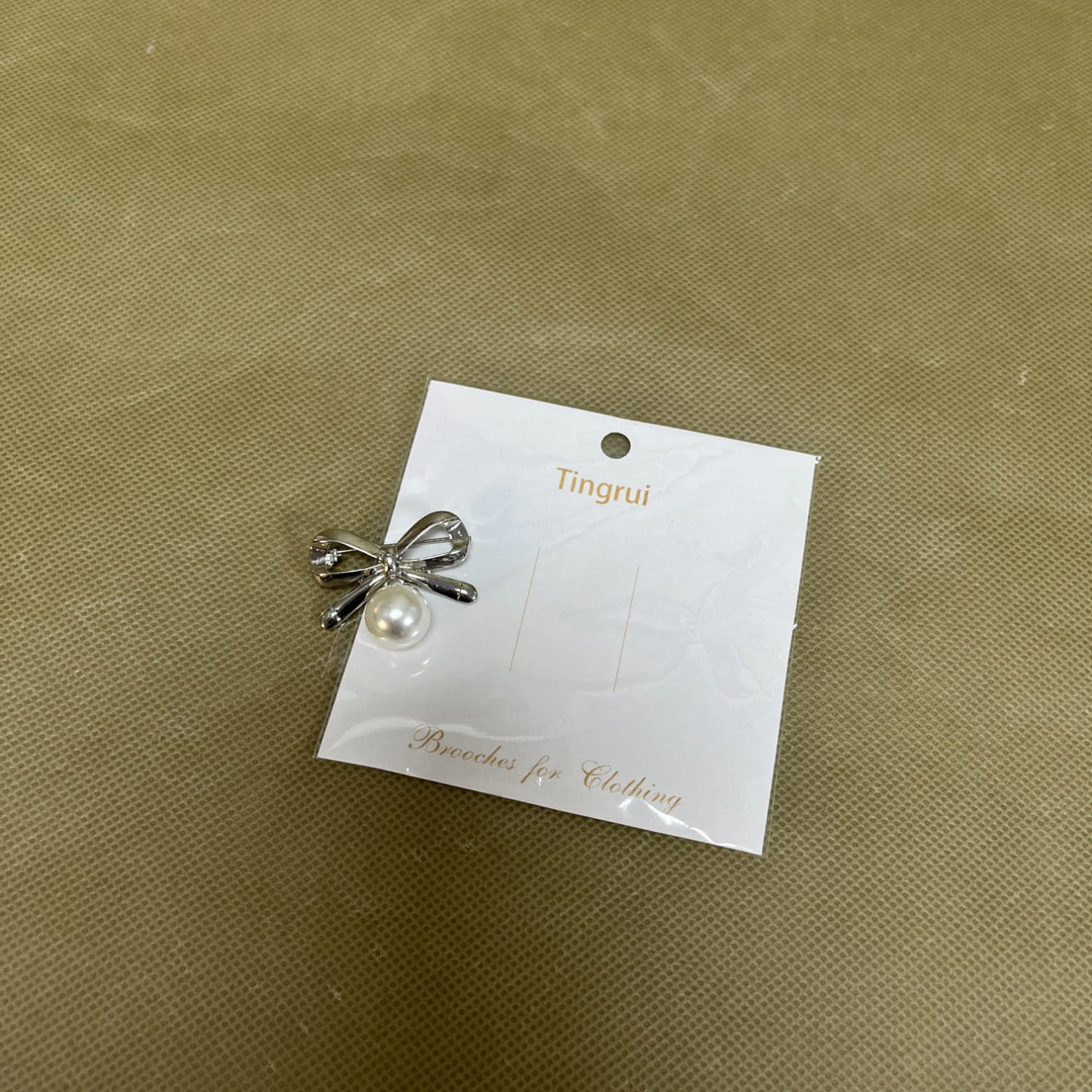 Tingrui   Brooches for clothing,Bow Brooches and Pins for Women Decorations, Bow Silver Brooch Pins