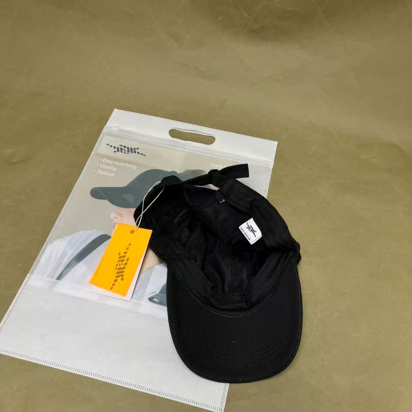 Sports caps and hats  ,Unisex Baseball Cap ,Classic Adjustable Plain Hat