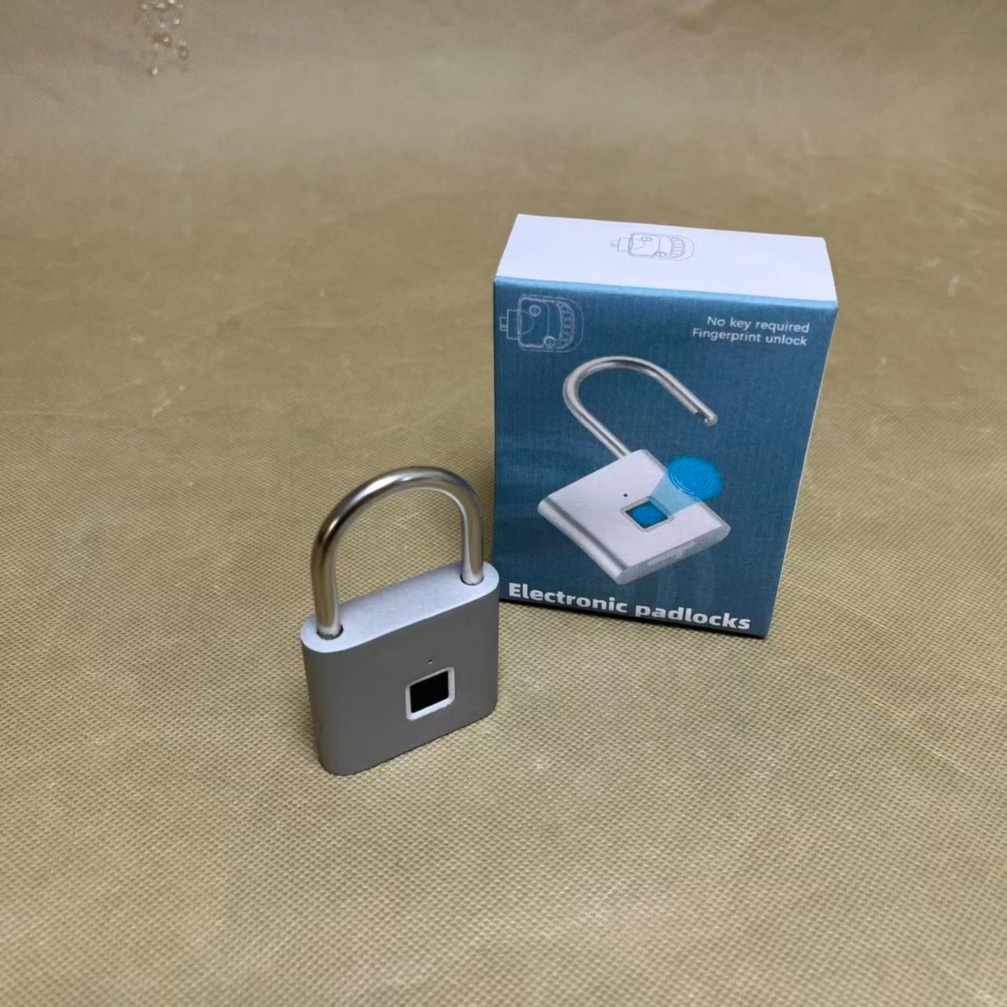 Electronic padlocks ，Fingerprint Smart Padlock Lock, Biometric Metal Keyless Thumbprint Lock, Waterproof, USB Rechargeable