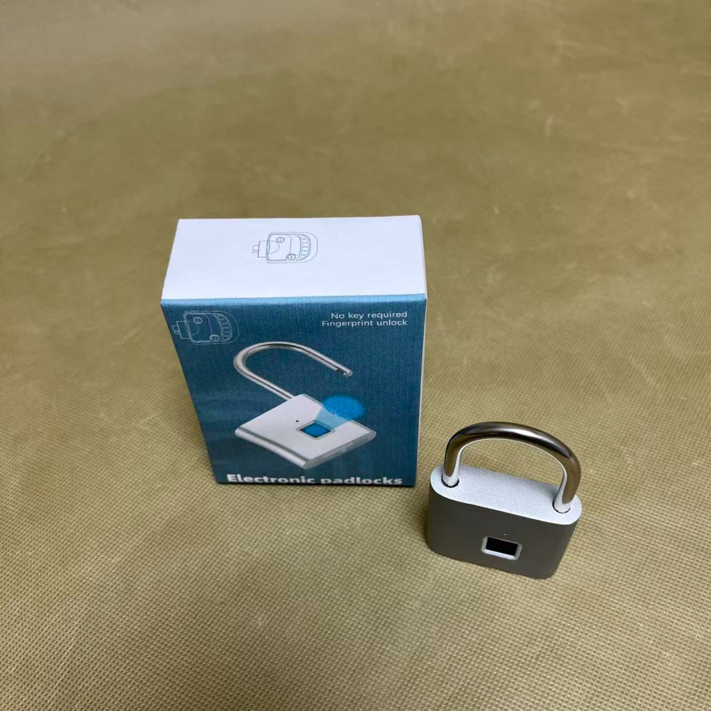 Electronic padlocks ，Fingerprint Smart Padlock Lock, Biometric Metal Keyless Thumbprint Lock, Waterproof, USB Rechargeable