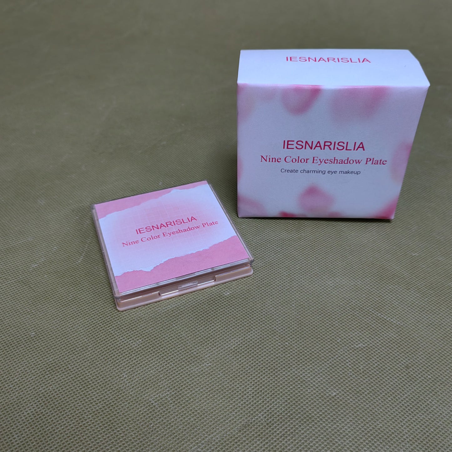 IESNARISLIA Eyeshadow ,Matte Sparkle & Glitter Finishes, High-Pigment Eye Makeup with a Long-Wearing Formula