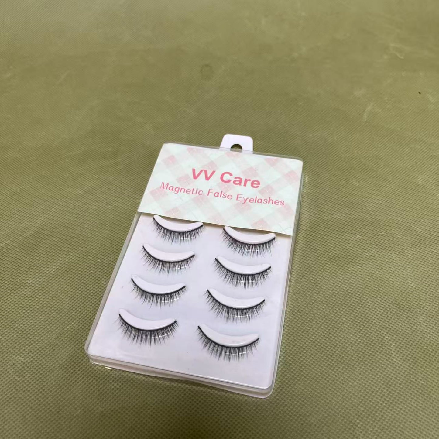 VV Care  False eyelashes, Natural-Looking, Long-Lasting False Eyelashes with Invisiband for Seamless Blend