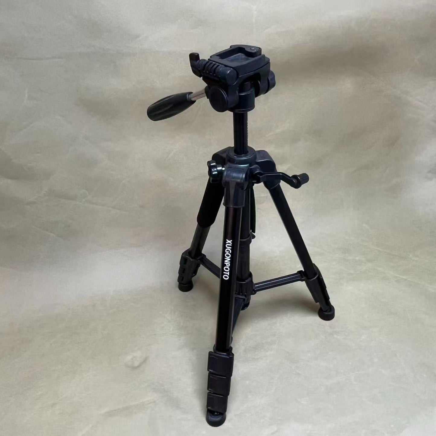 XUGONPOTO  Stands for photographic apparatus ,Camera Tripod, Versatile Cell Phone Tripod